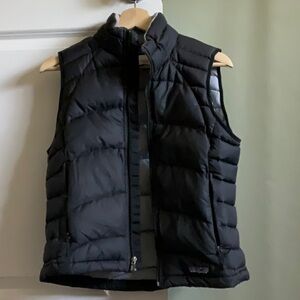 Black Patagonia size small puffer vest